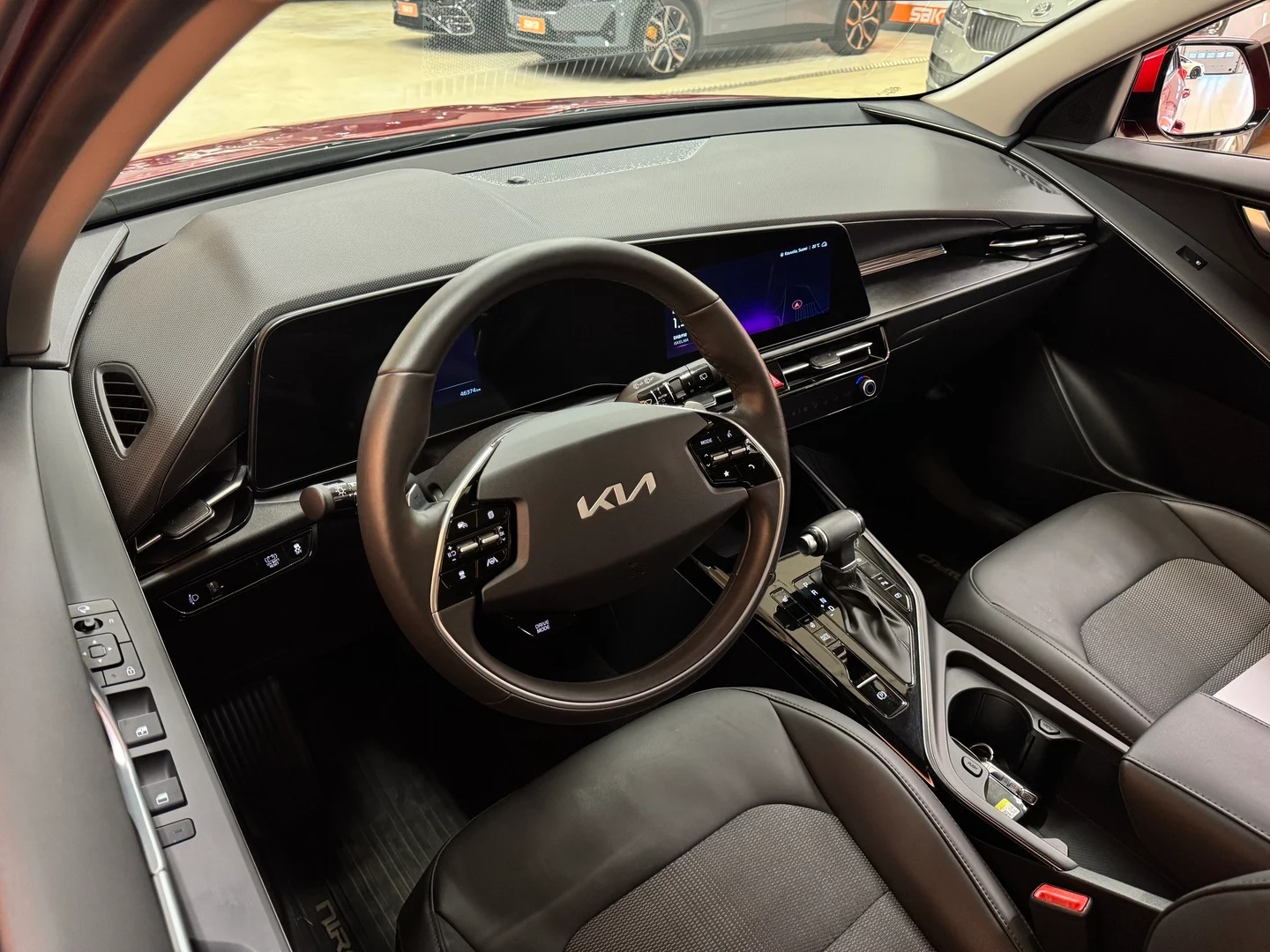 Car Image - 6f9okWkRslsRTxKoNqSDZ8