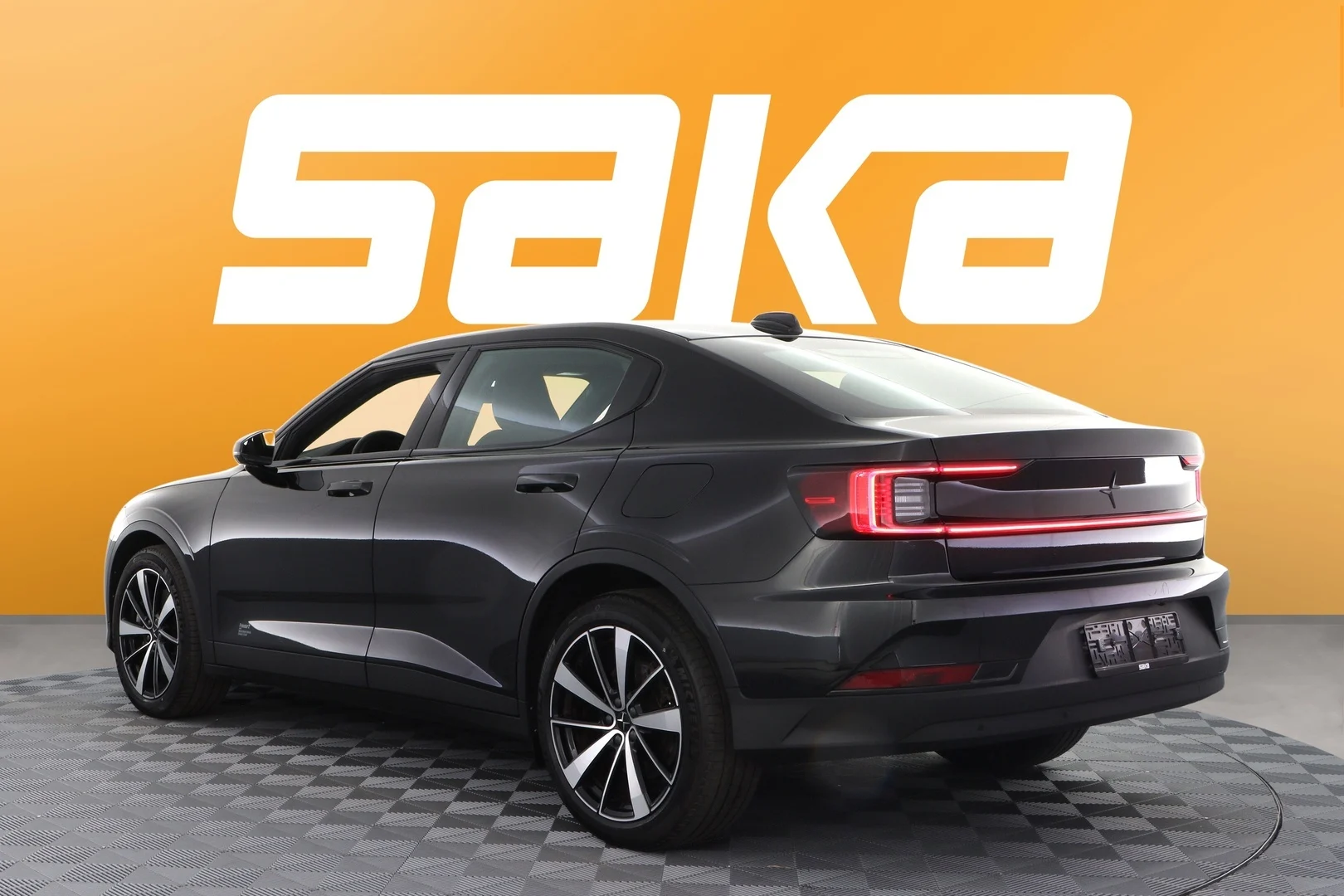 Car Image - 4I2KUS3kYxvm9J5lK5CHmW