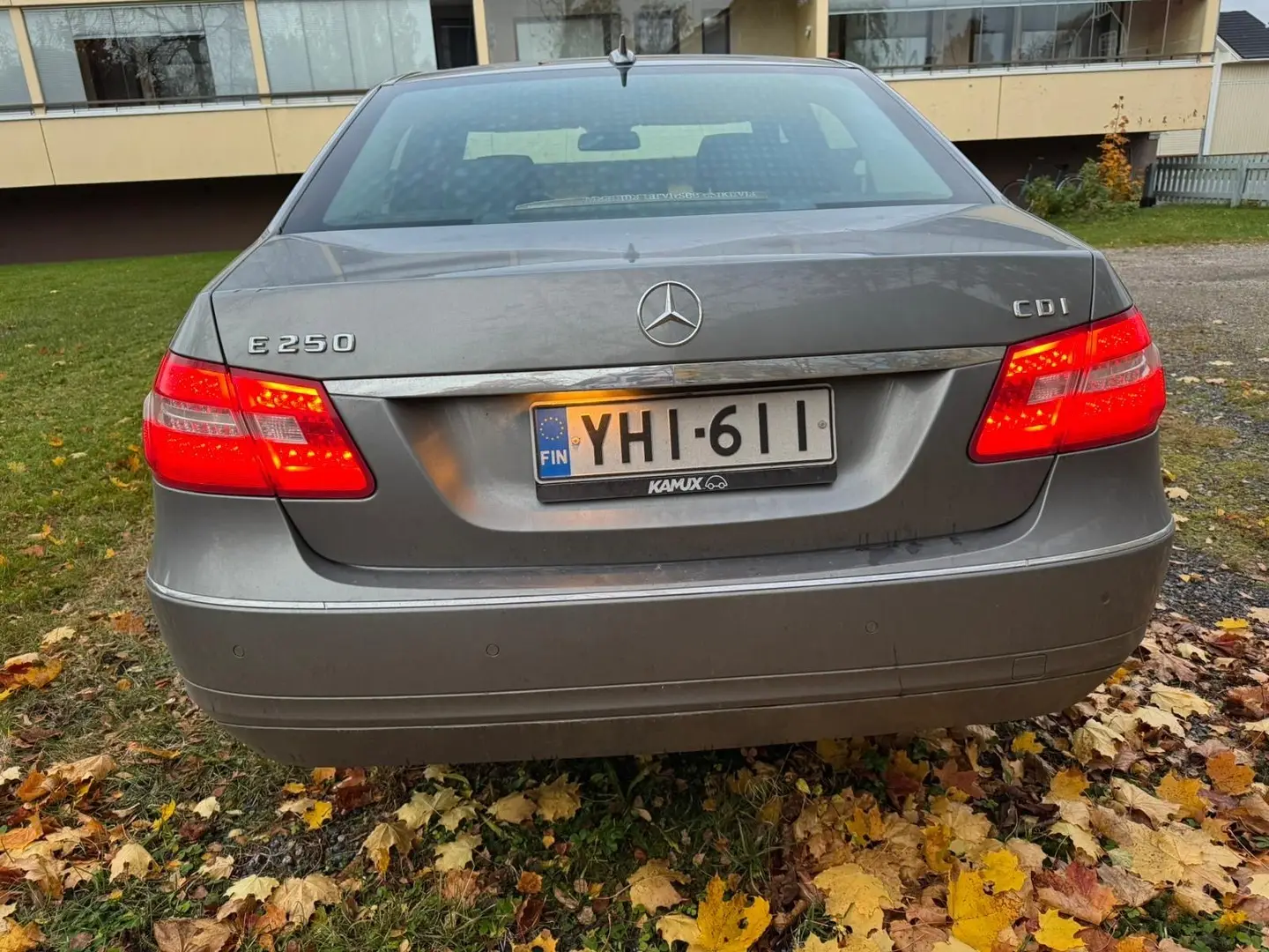 Car Image - 74fsyXcnLvxoG4LWyQacFs