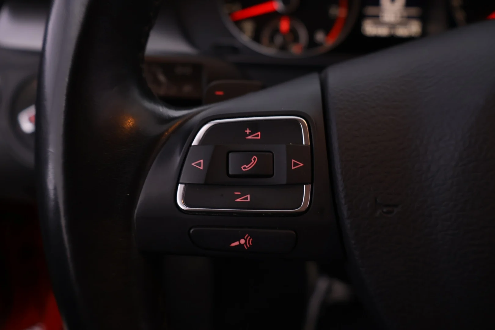 Car Image - 2T9KnpUI3wFcu0nucg65hg