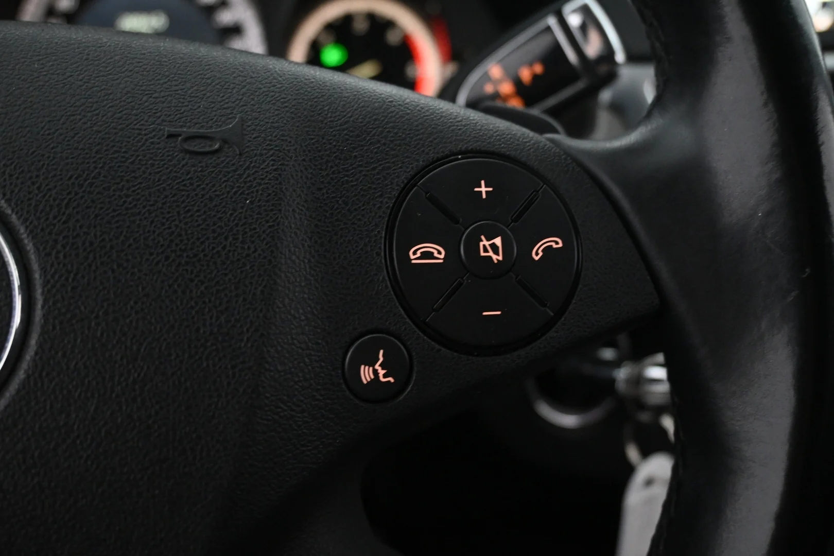 Car Image - 6mkjbAlCRMoXLgnhTbLcOD