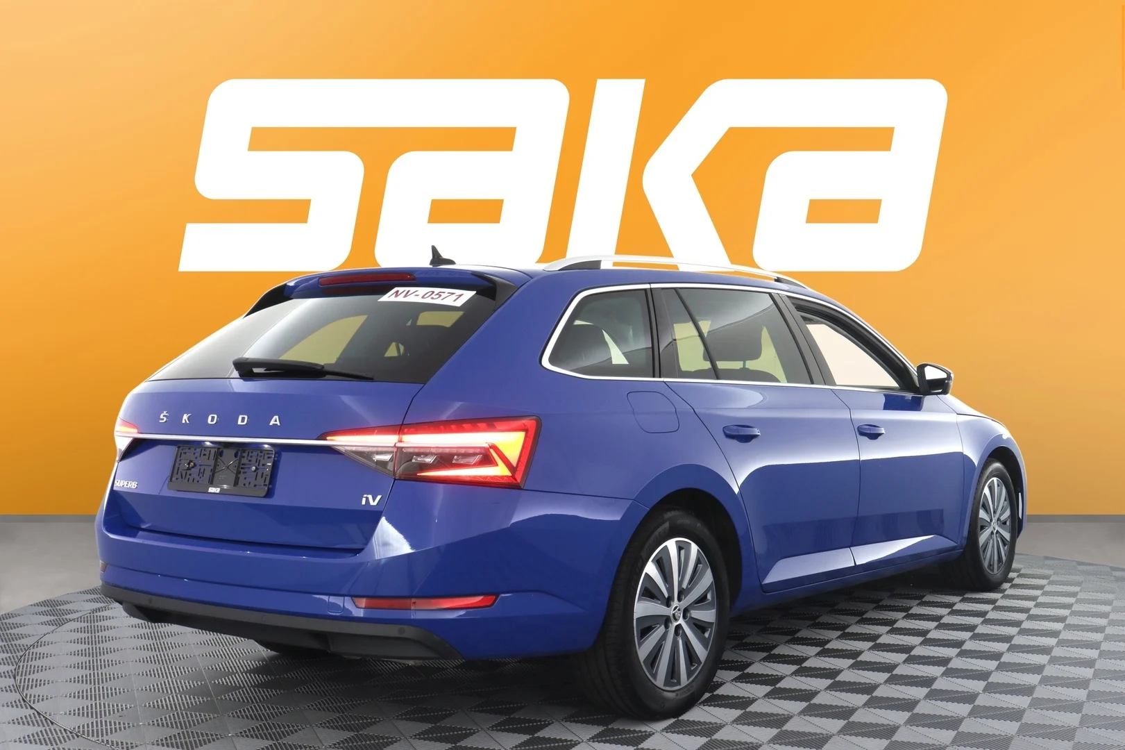 Car Image - QwY1cvke2E2trfcz2M1sv