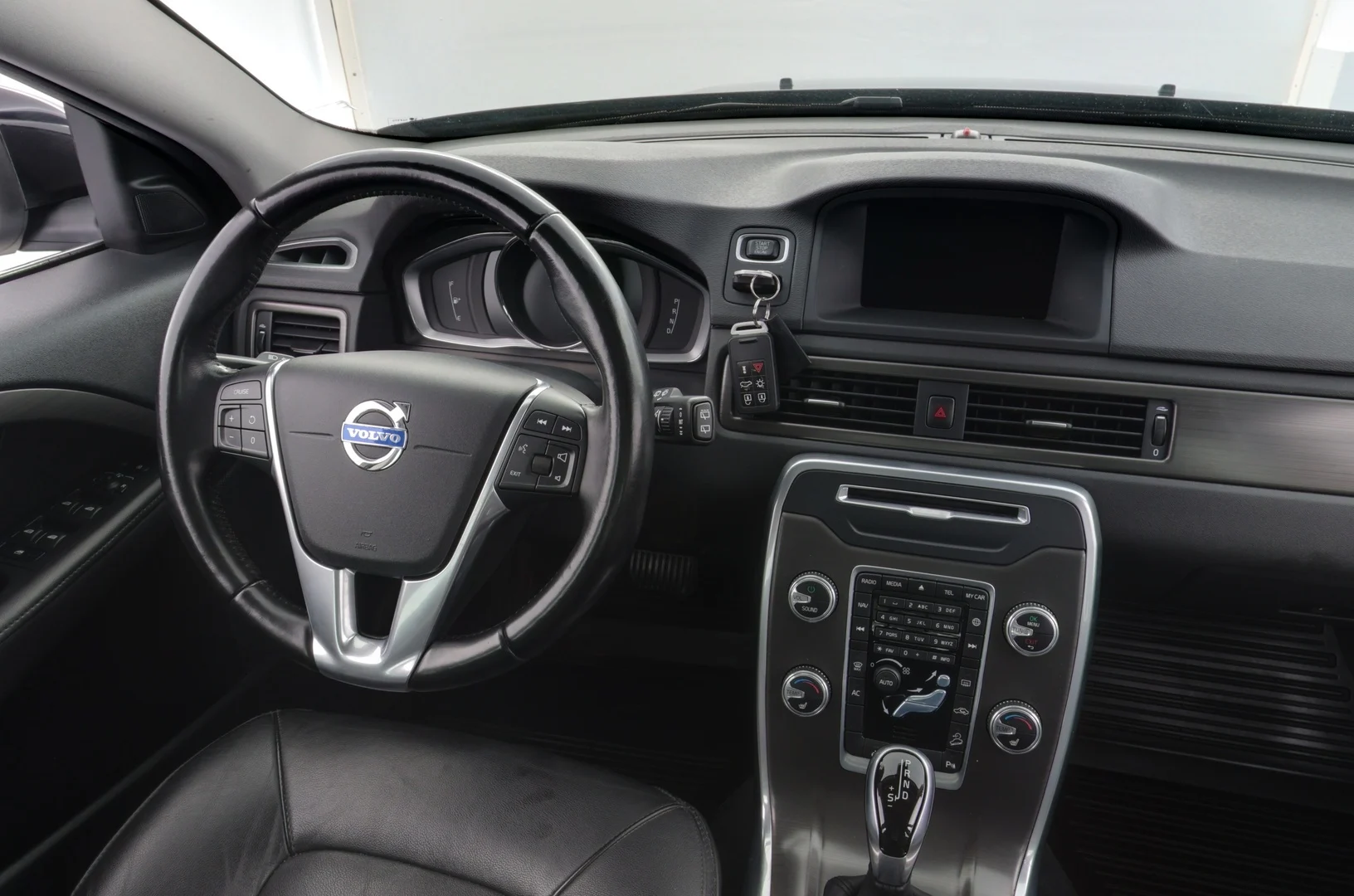 Car Image - VU3QdH35ggDFeFSqywDsw