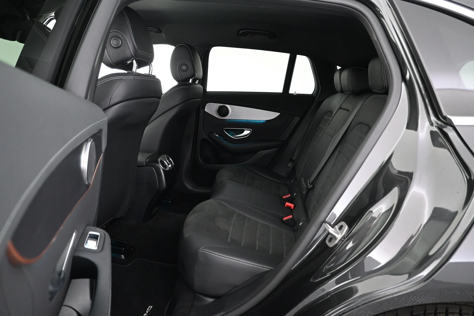 Car Image - 5bRfxjfElY78DNKpPScIrM