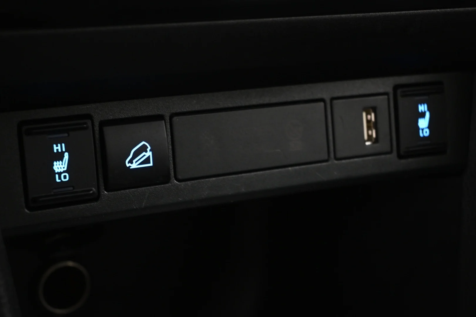 Car Image - EsXfLgChy0mZOSXlbmdFC