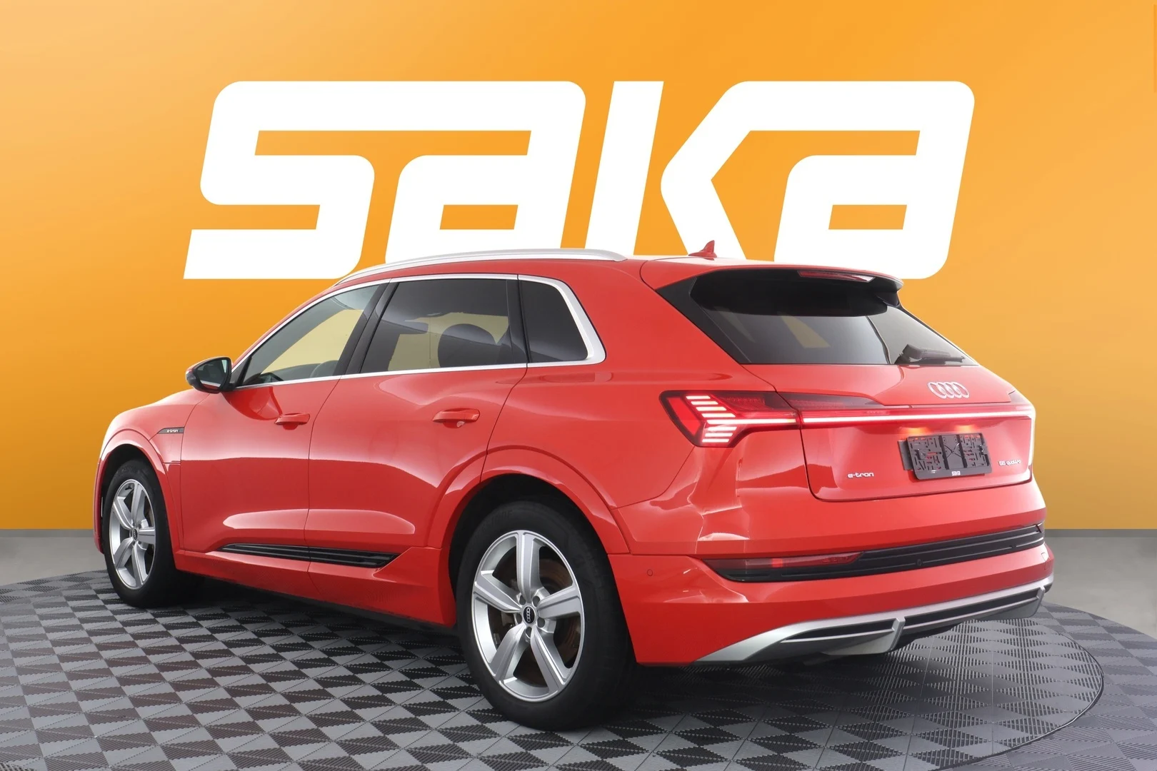 Car Image - 4mwM6ar2ewL1793njVjePl