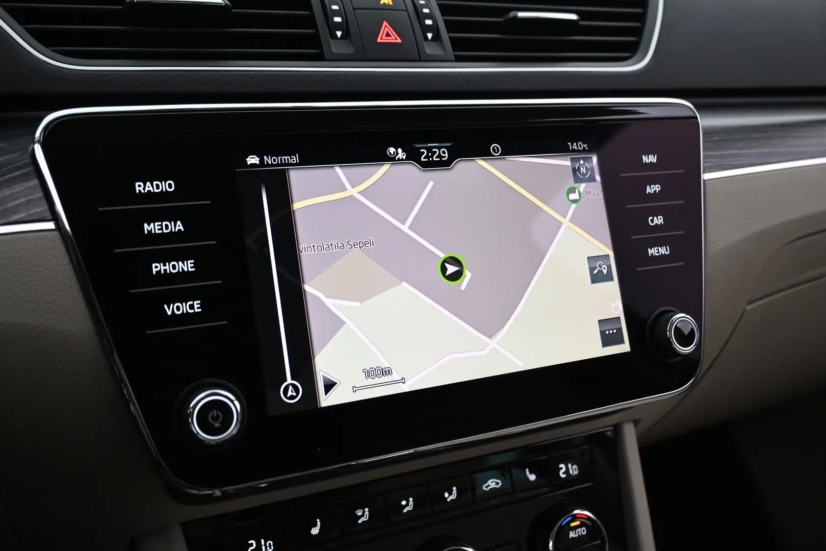 Car Image - 2sfBEFXzBDiBLKB4q5M40j