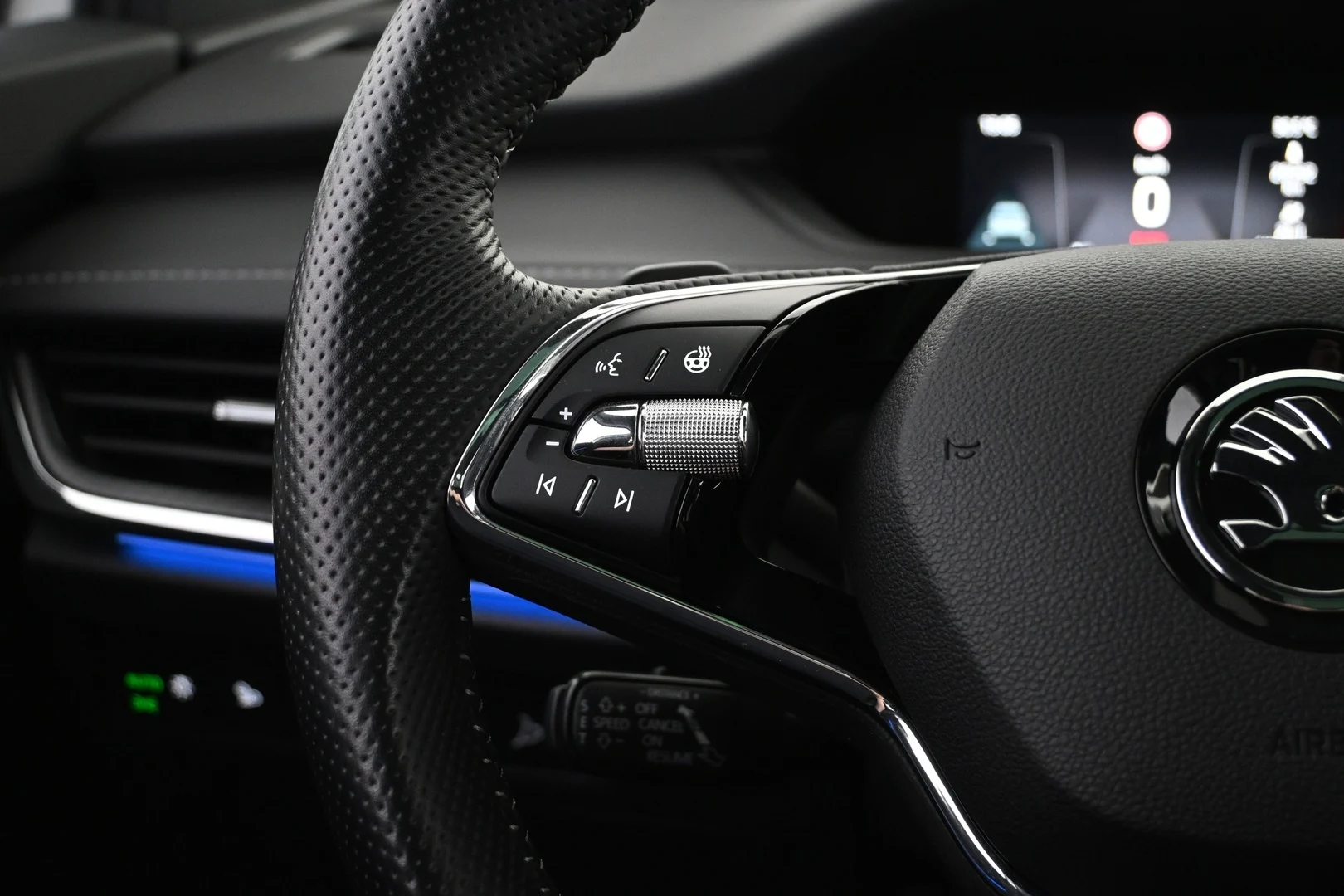 Car Image - 3fuynePDHSBfyC6UtKPadg