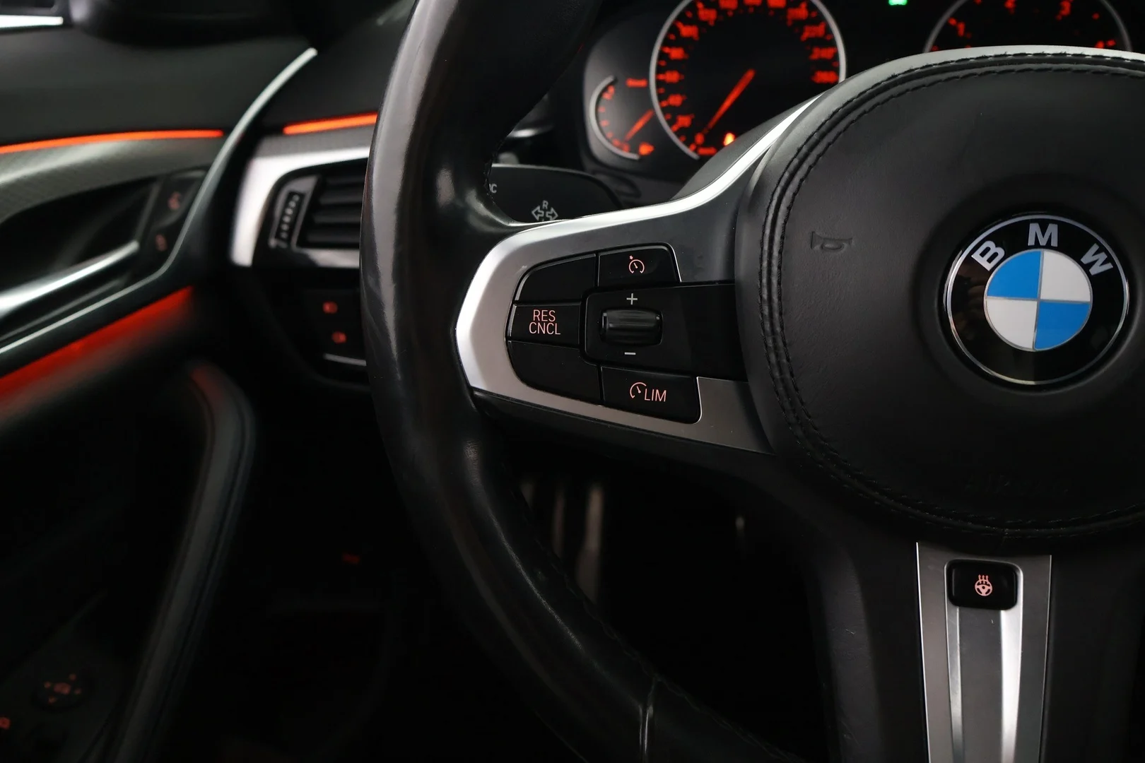 Car Image - 7JGBCxmXaZBpmmffjGLOez
