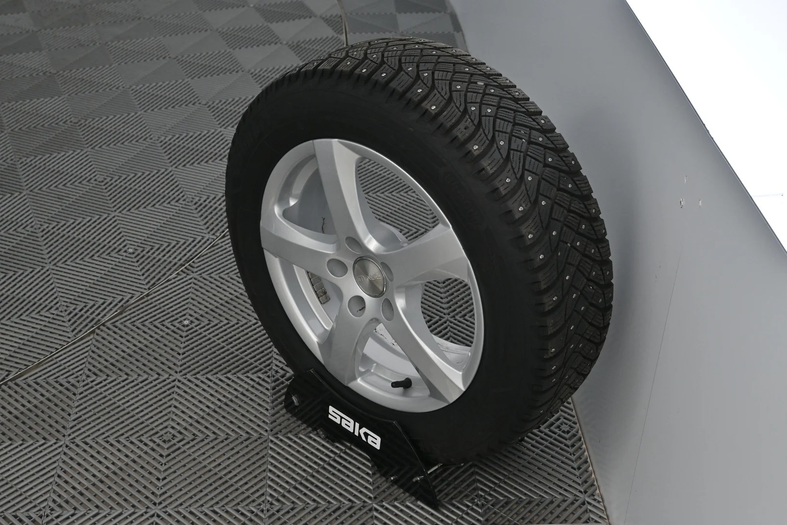 Car Image - 2FczeDDtWsb0OPE6DSYiQD