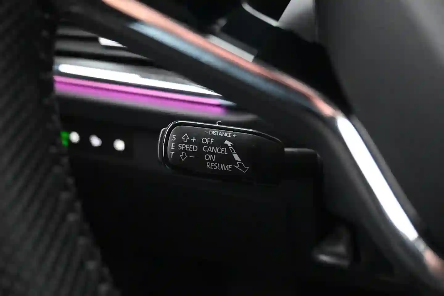 Car Image - 77dD966t9XDbqhCsuBOyLz