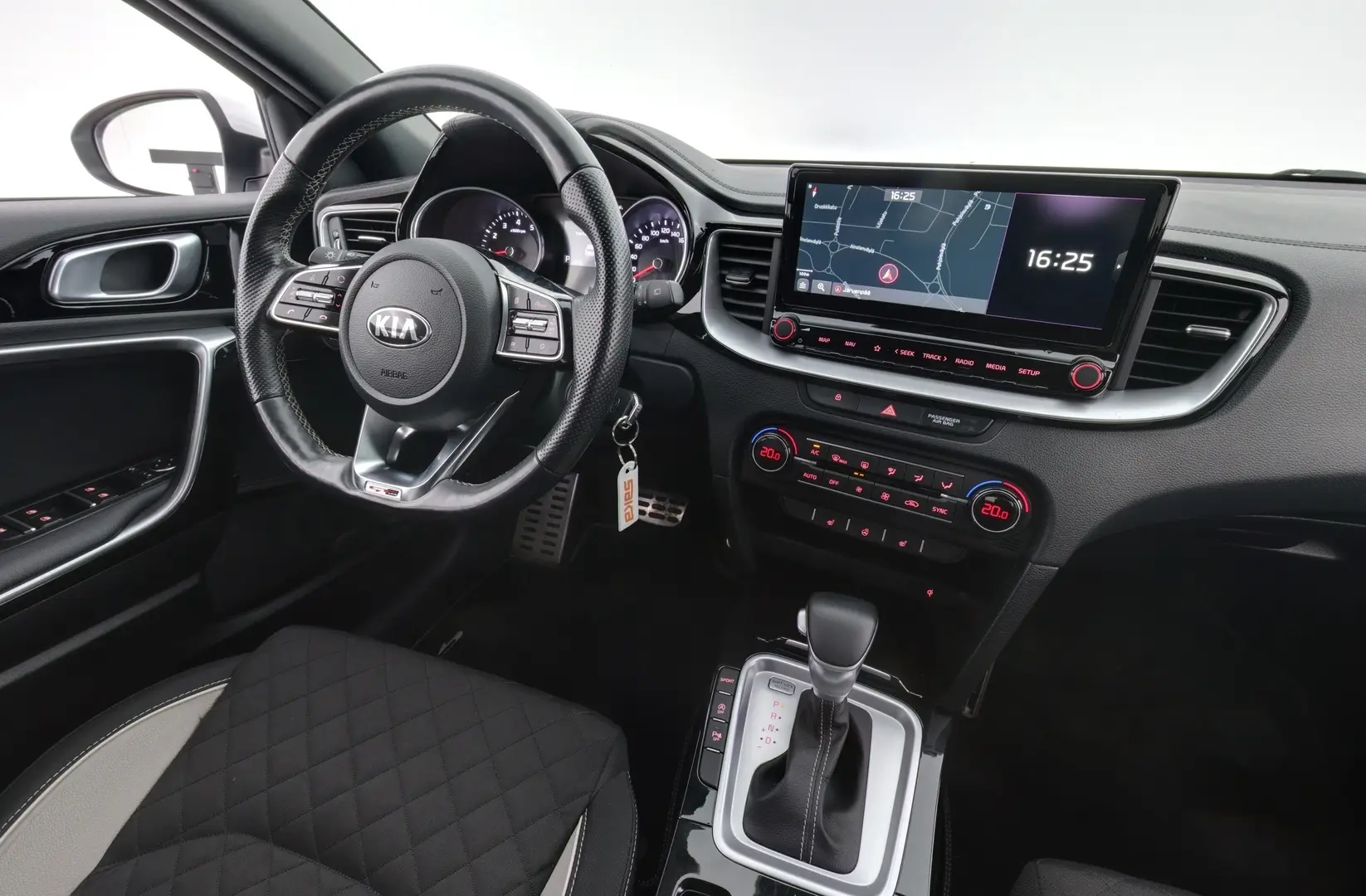 Car Image - 1NjVddsVdvfwiN3dbEWztP