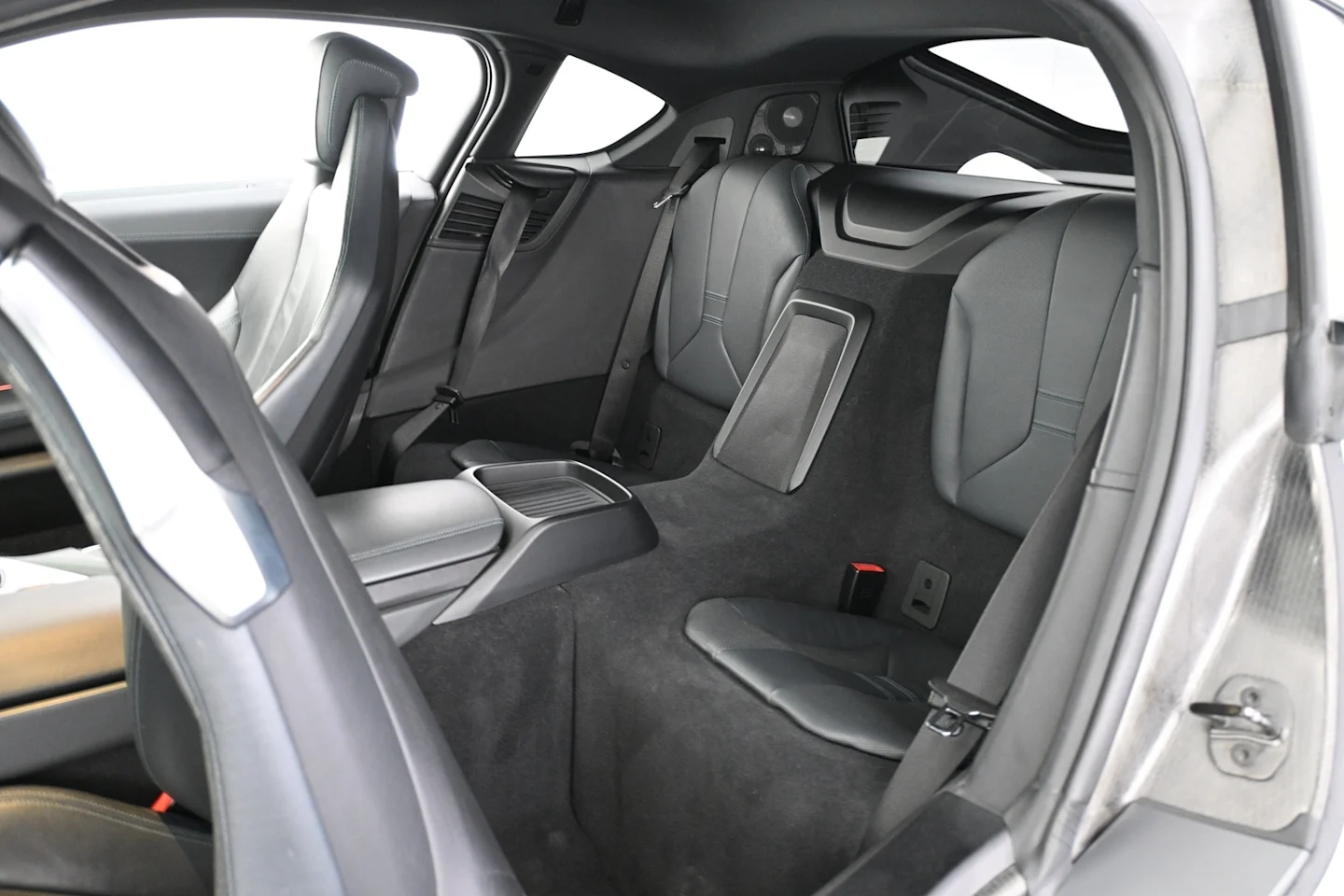 Car Image - 6yCtqa79GfwoE7q1RQRVT2