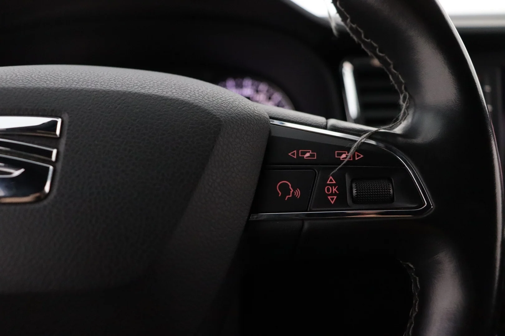 Car Image - 2b2TSoeHZ6GgCx4u3k4nSO