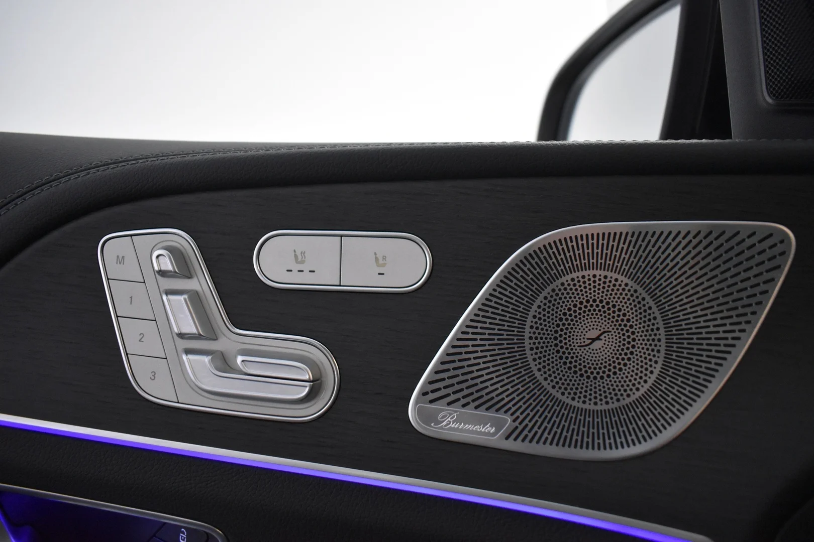 Car Image - OXiKNMPDpvmkc7TQiY8na