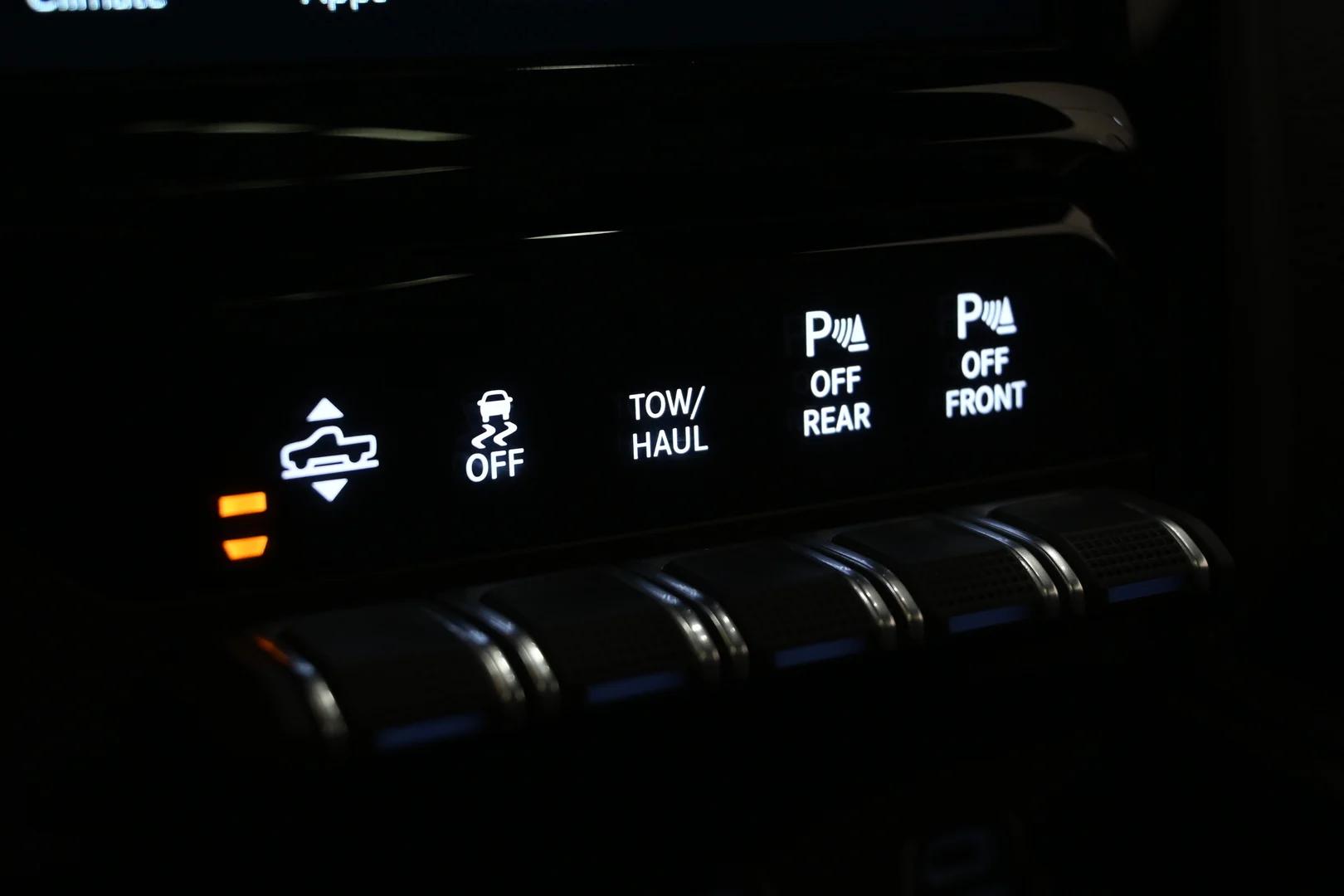 Car Image - 1OVyzZz8Xc3UYFuLOv9lps