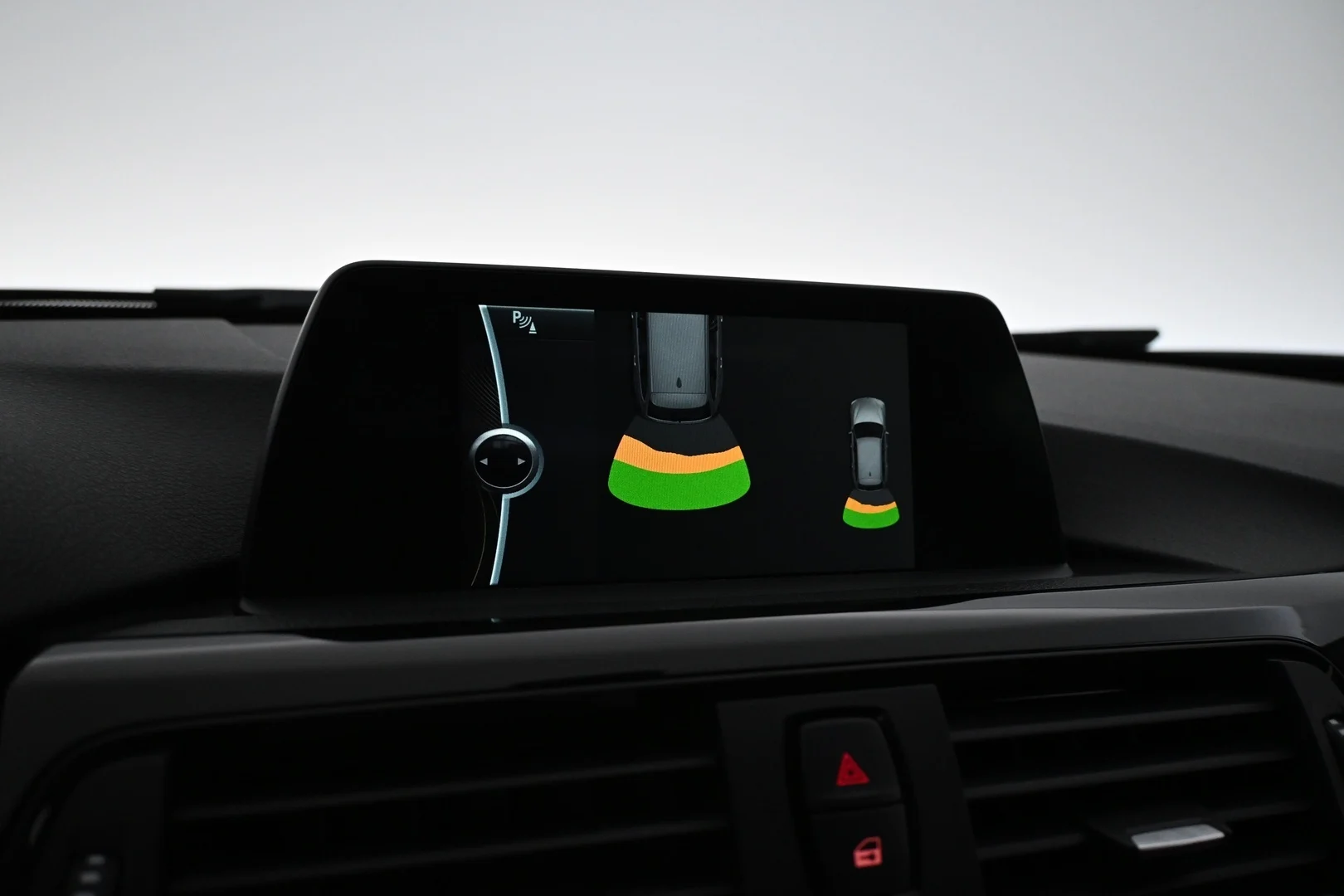 Car Image - 2siPExJHltN94EYx95957B