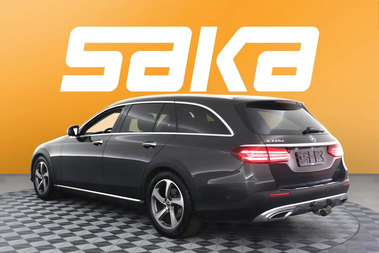 Car Image - 34ACcrxEXMosUaKGa1eOpg