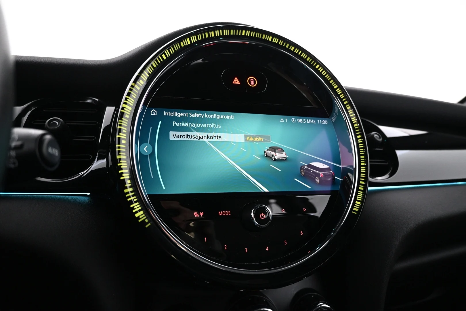 Car Image - 7n0kUmaQM71VImx64YKxsO