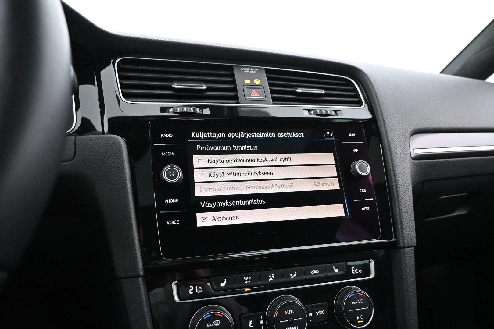 Car Image - 6X3qLXfvk3VQw3sTL3lyQJ