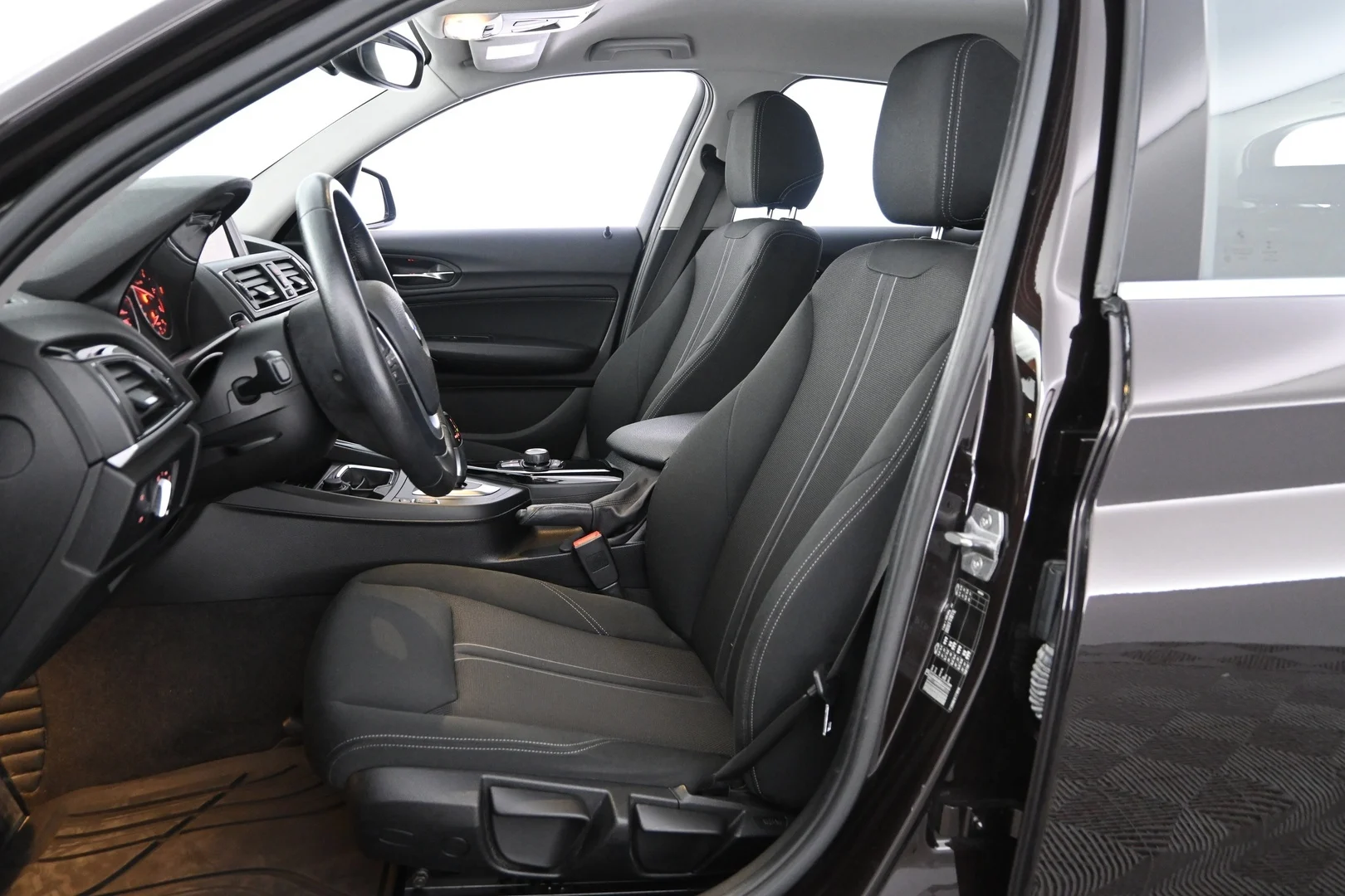 Car Image - 5thtHz8ptazshmgekVLoDW