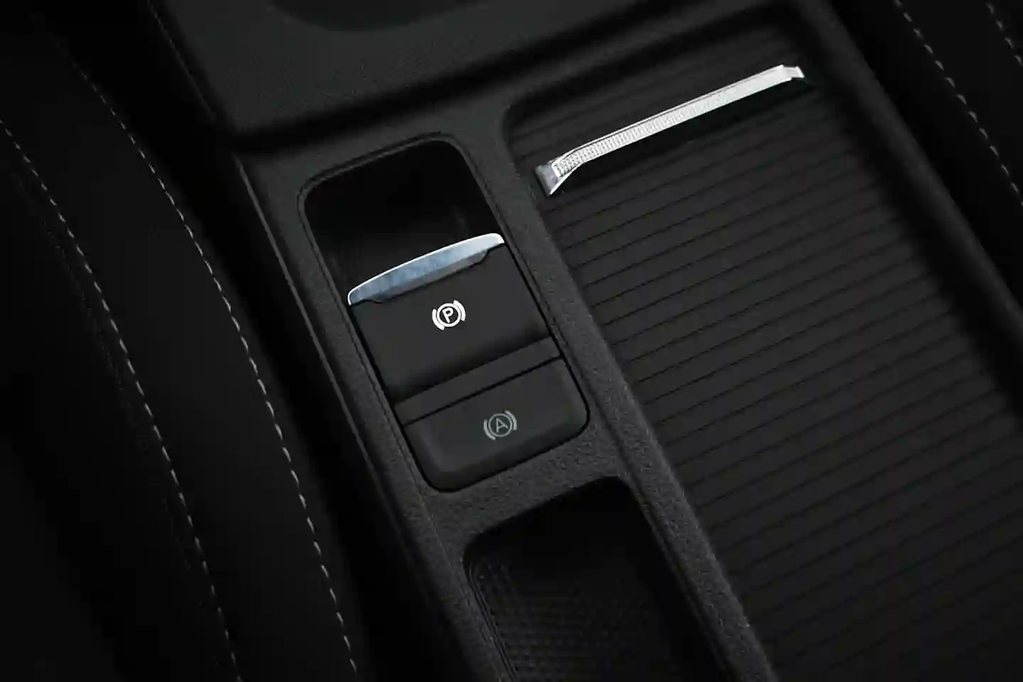 Car Image - 7xtCRWYQx6p1ZO3khQ2vrO