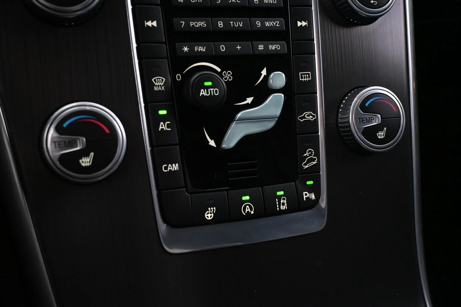 Car Image - 7upItpT9DBhj8LJSraA9XY