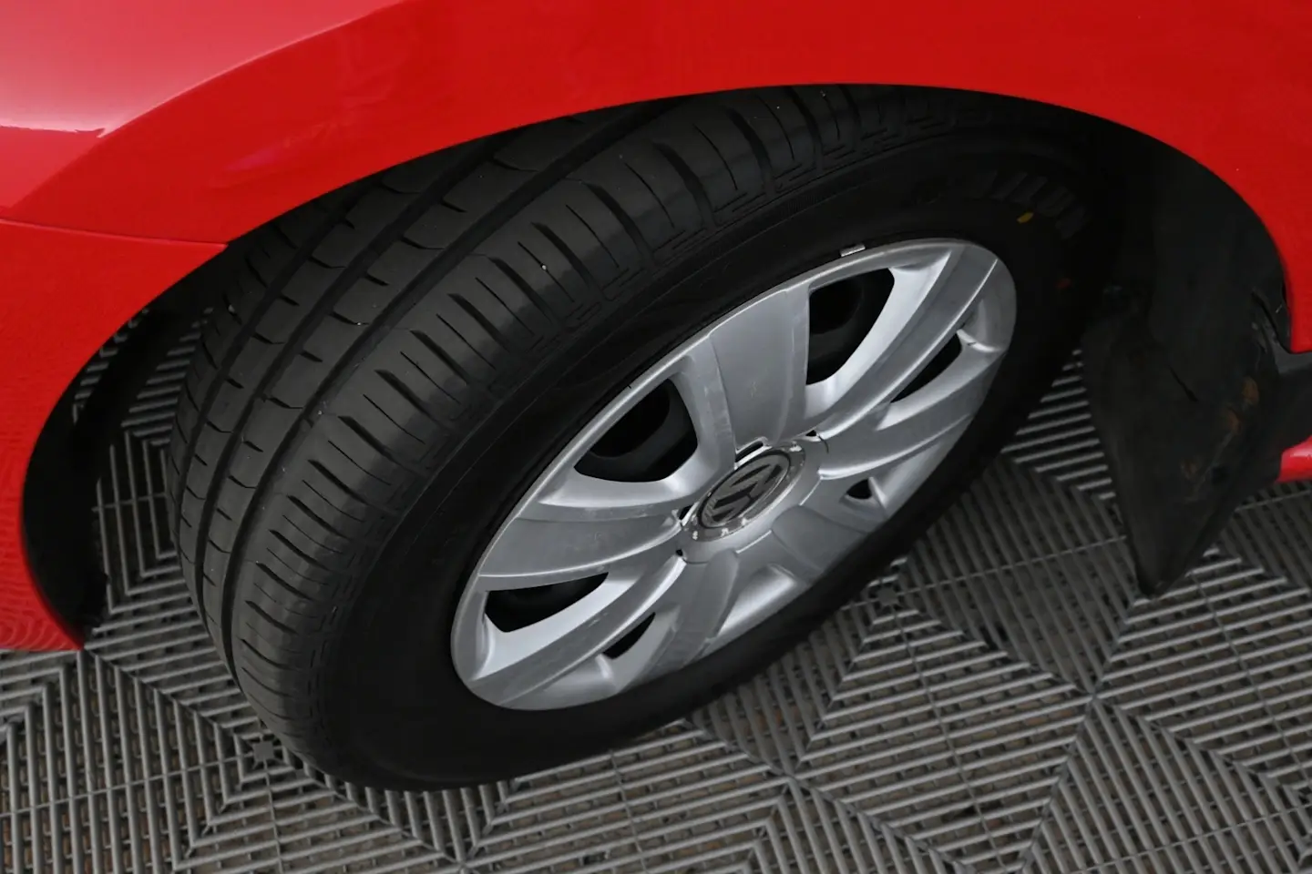 Car Image - 2i9BTbBSpzlQP9OpUmsEWV