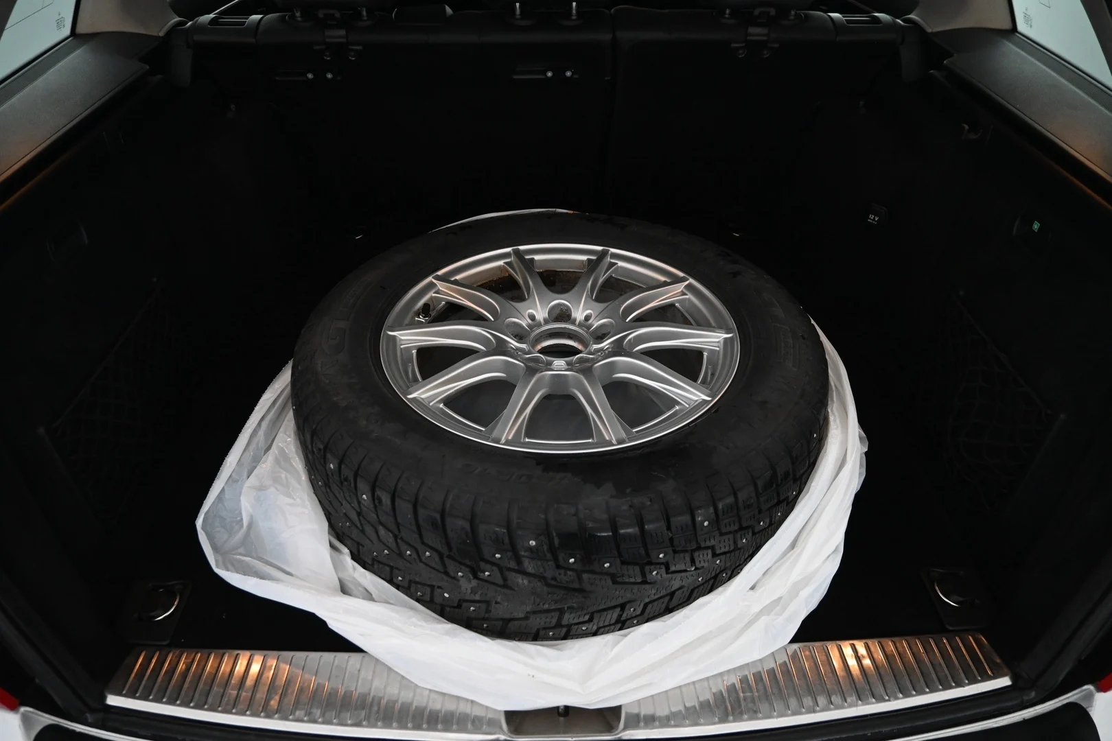 Car Image - 4kShDrObGPqYec3EOXL7Hc
