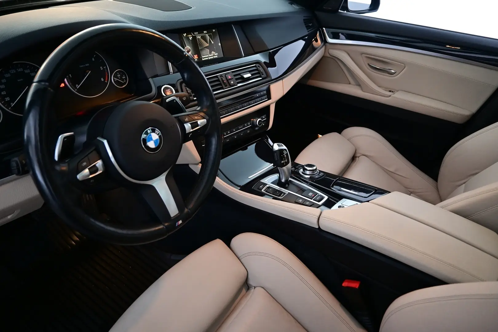Car Image - 3PWFnGQ8r1iK4Rg4i2gtVL