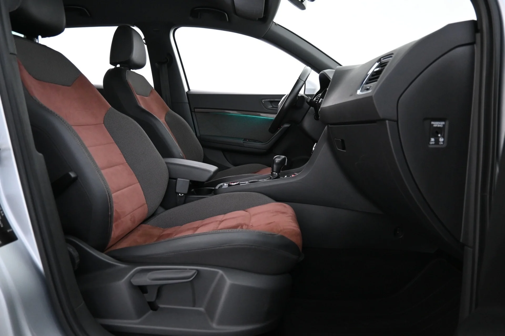 Car Image - 3a7Vl6G3Baz4sXsSjrgS7N