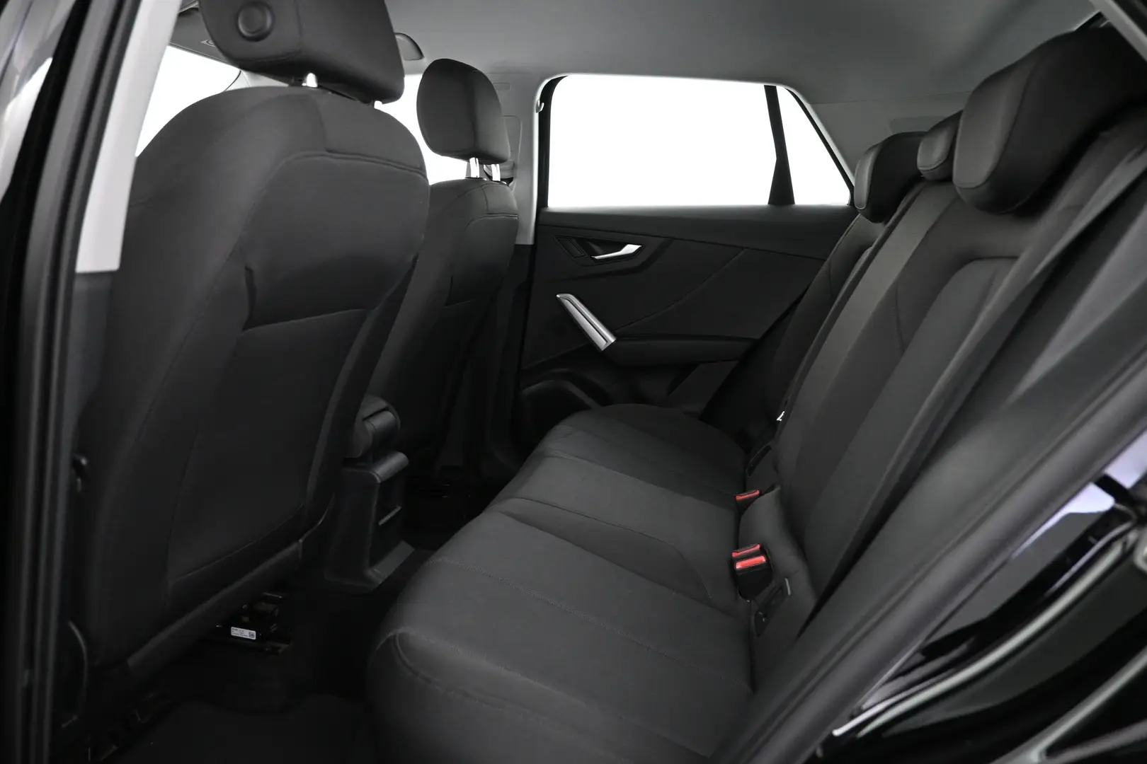 Car Image - 5QgoLNcioxKUQHyGHKXy4b