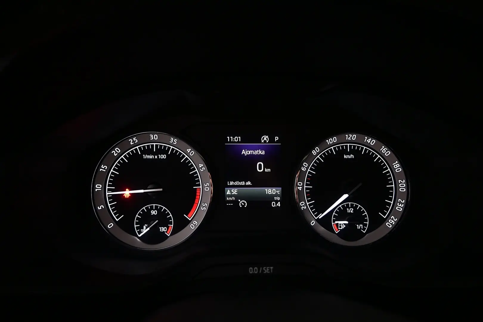 Car Image - 6tttZ01nvFIU1Y9qdYmn62