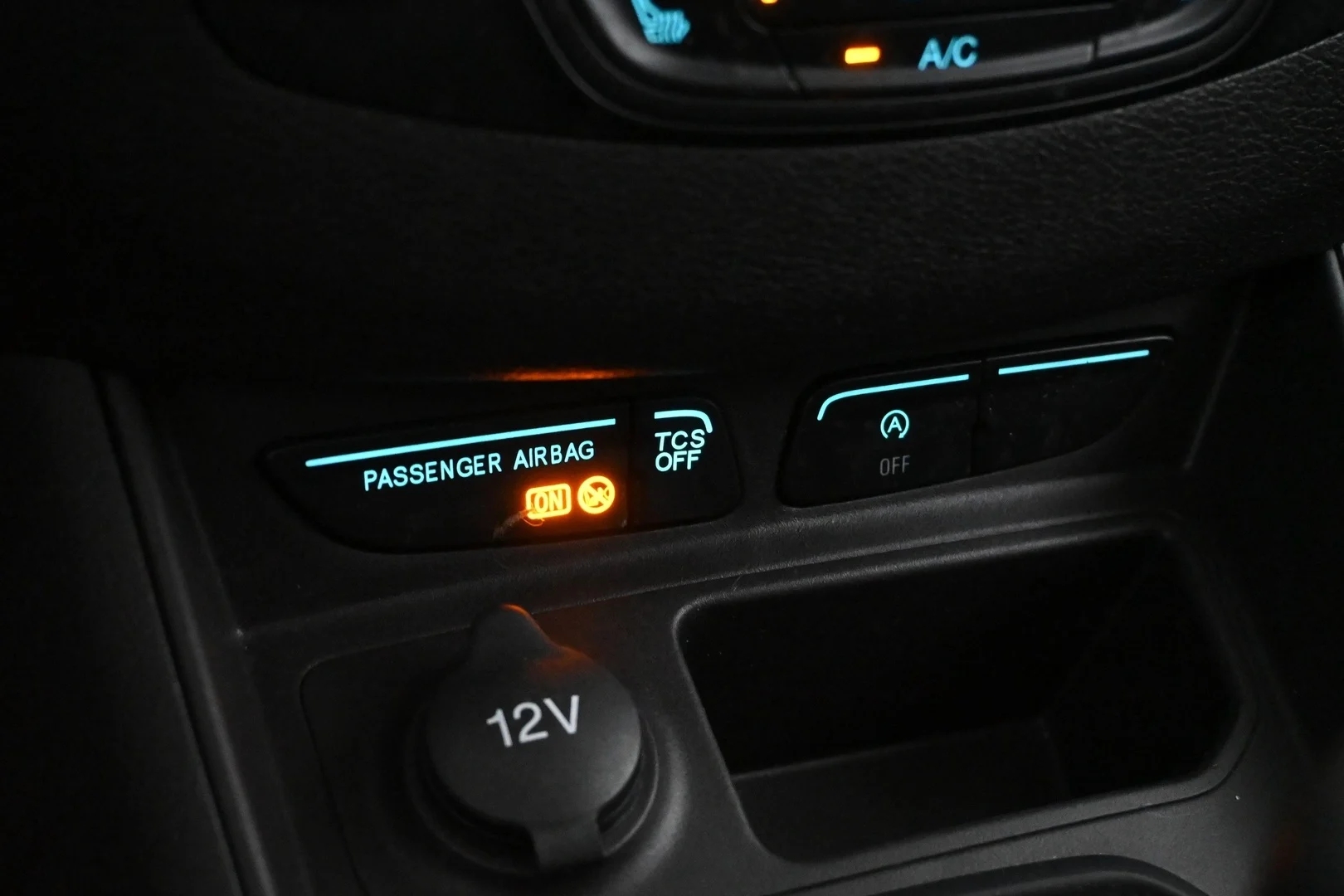 Car Image - 2ERbKniNz9Z9PMEGbarMbt