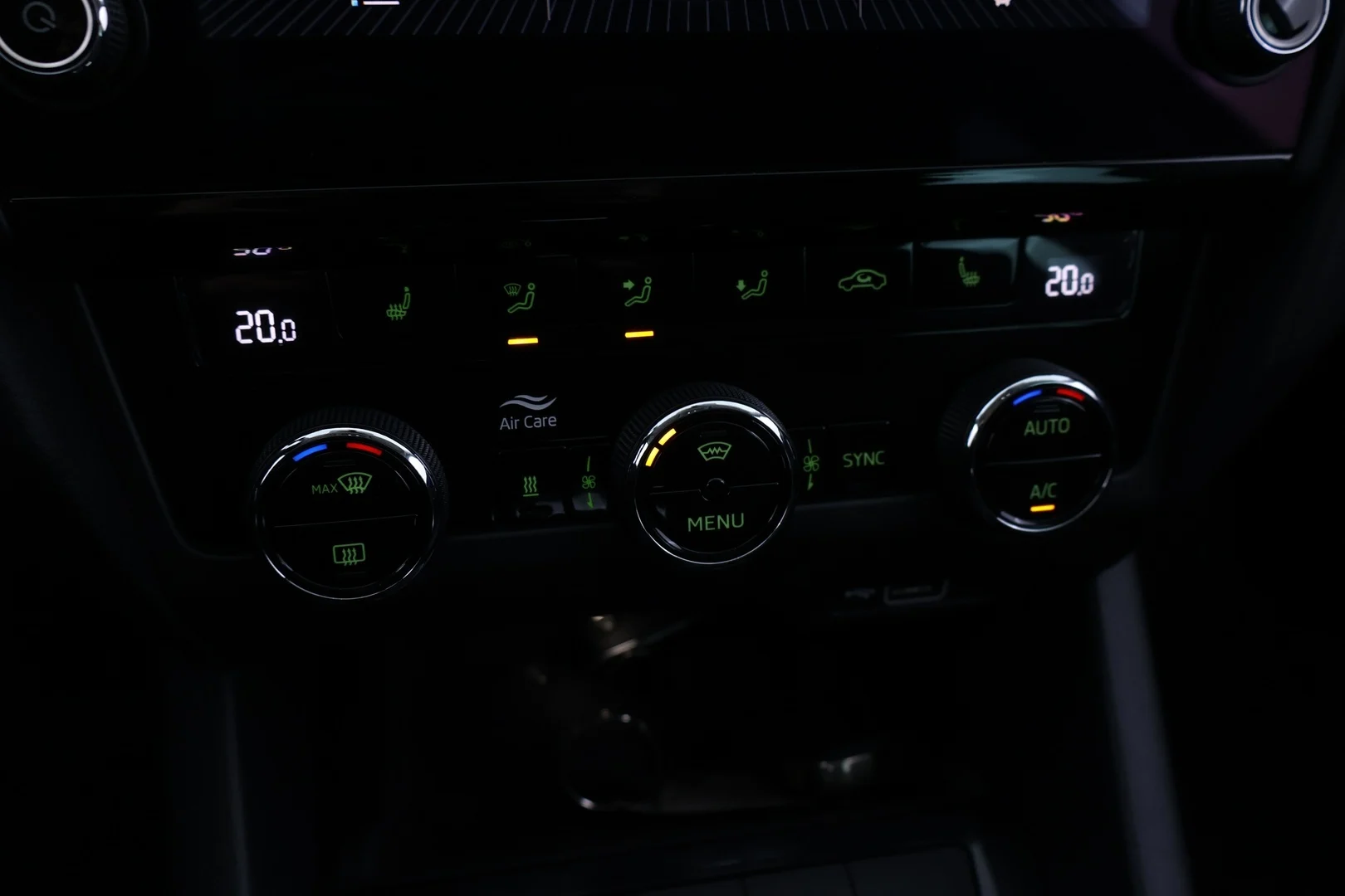 Car Image - 3wrO0wDRWv4ysyW56UTIvJ