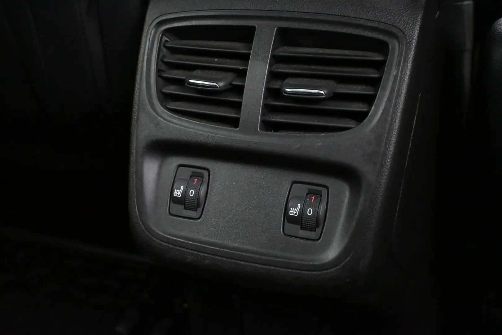 Car Image - 47WSQjSLnfNiKVLfPDM6Nz