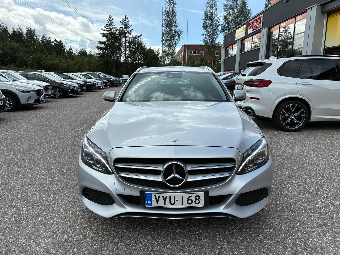 Car Image - 2VXKkElfdxM4HXDgvUK1nY