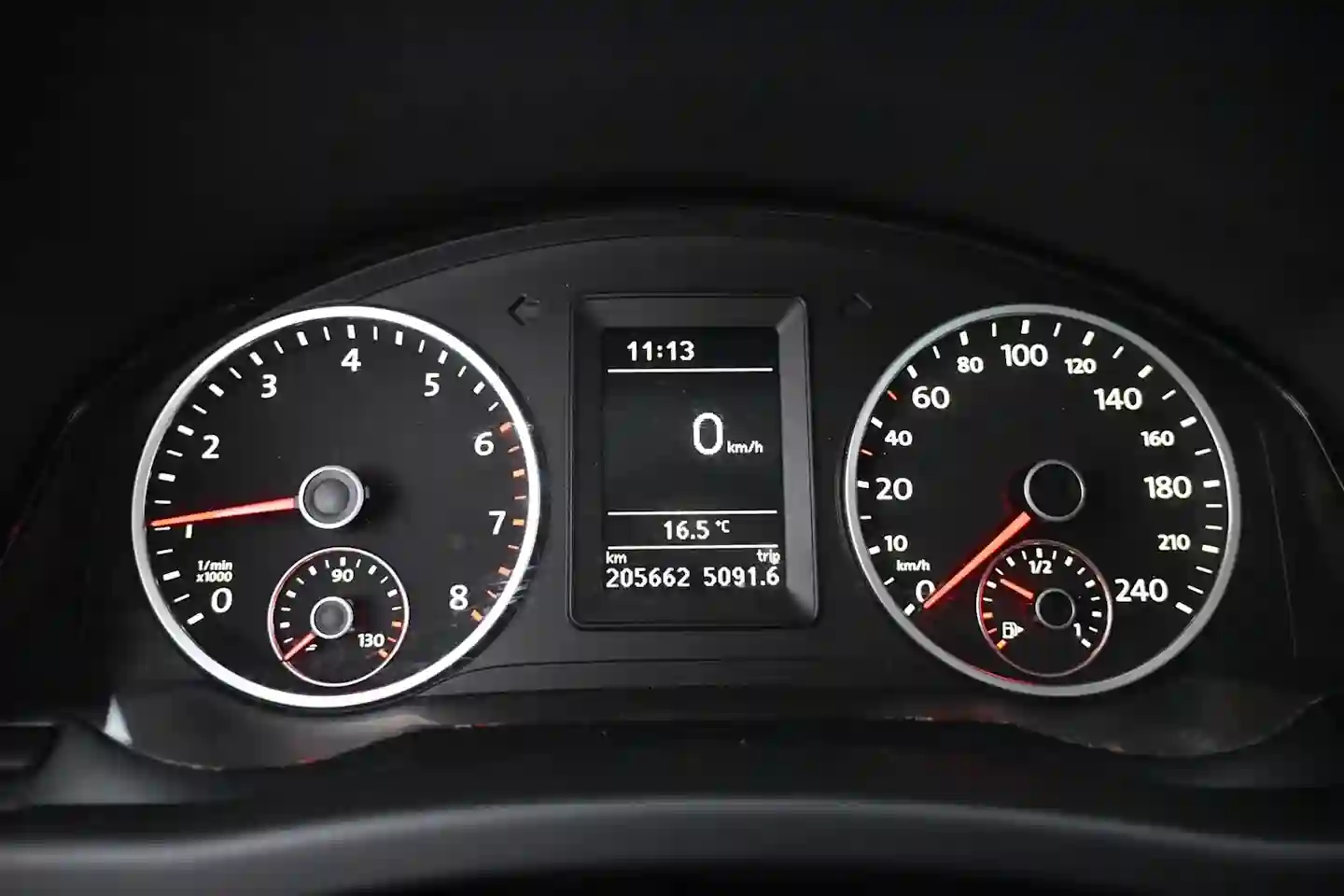 Car Image - 6TrG6ORZfoO1hi8wFGJzmf