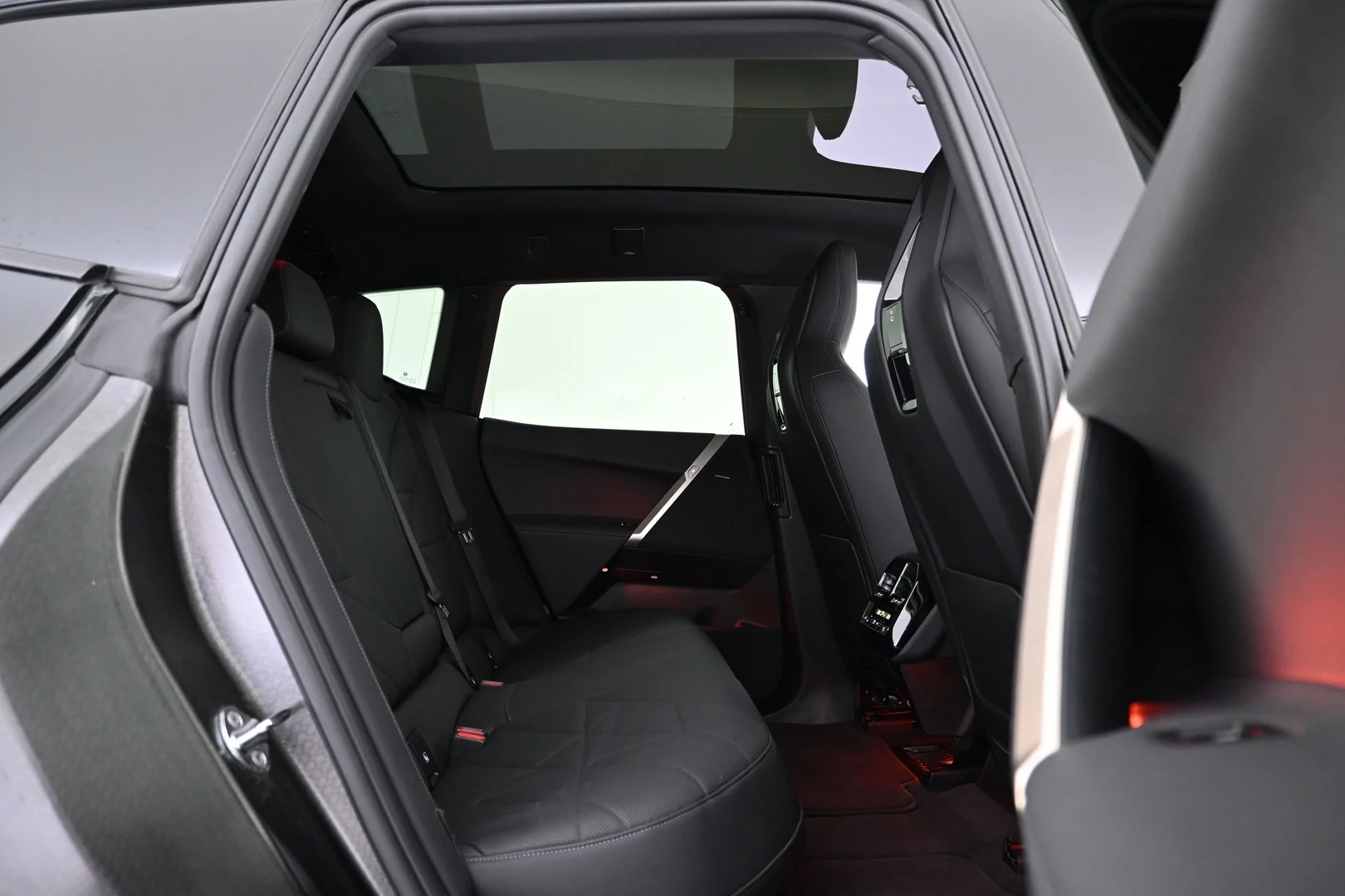 Car Image - 45TRT9rnKrD0LgRNoz2PIj