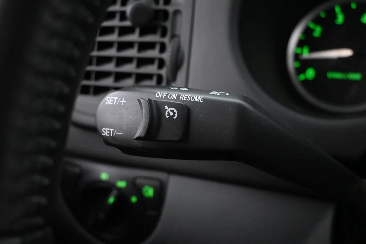 Car Image - 4oGL3KpDRMXEElXLxGizVl