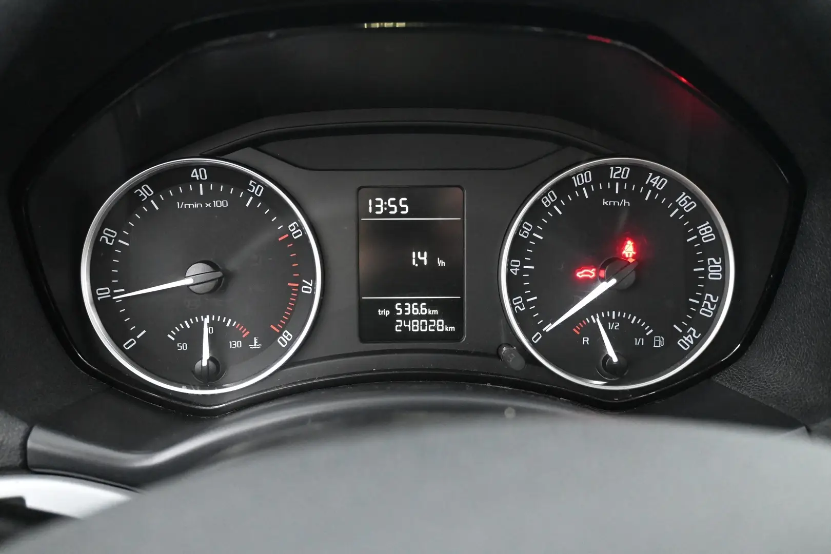 Car Image - 2cEgaUPCruh46155usxcNV