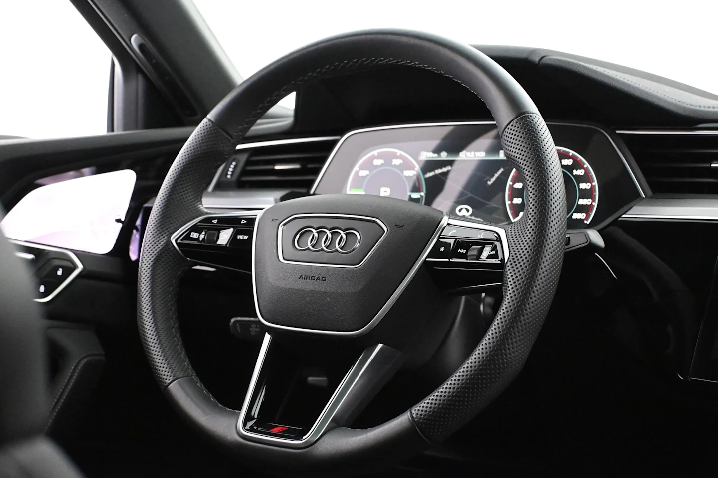 Car Image - 3tzC8X8ytyBBuk49yPc5SG