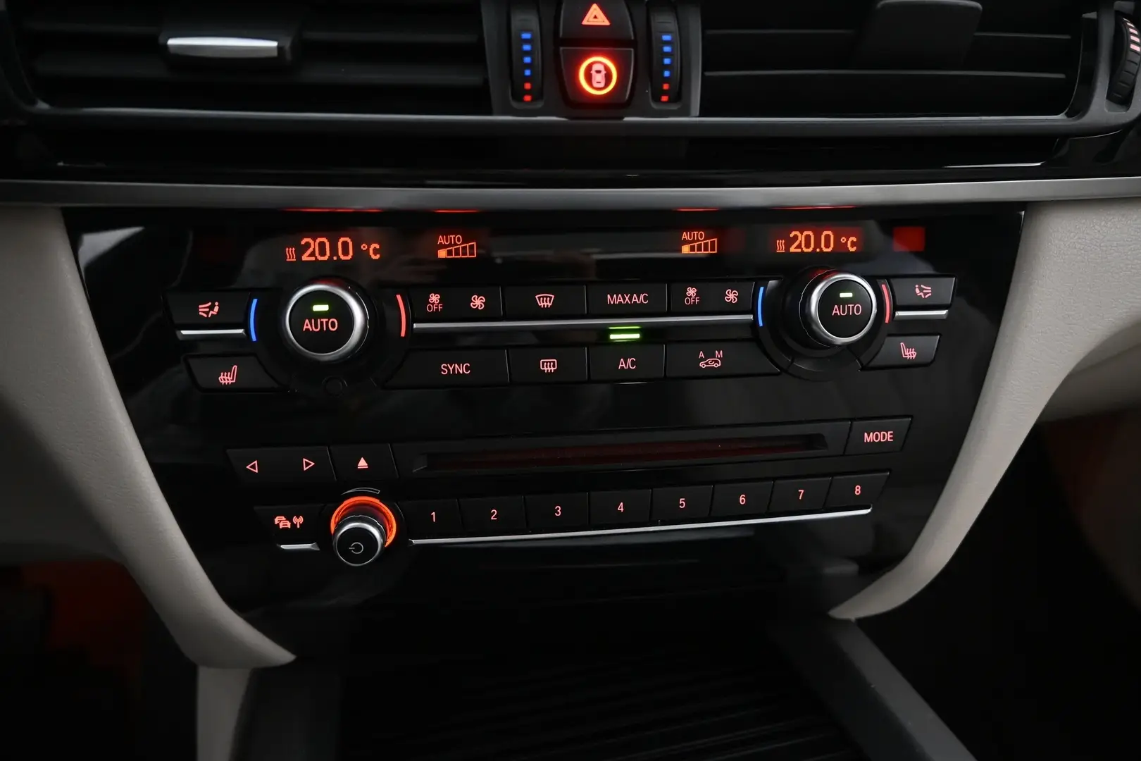 Car Image - 4GfzYI5MpQzr2yM9R2cx5c