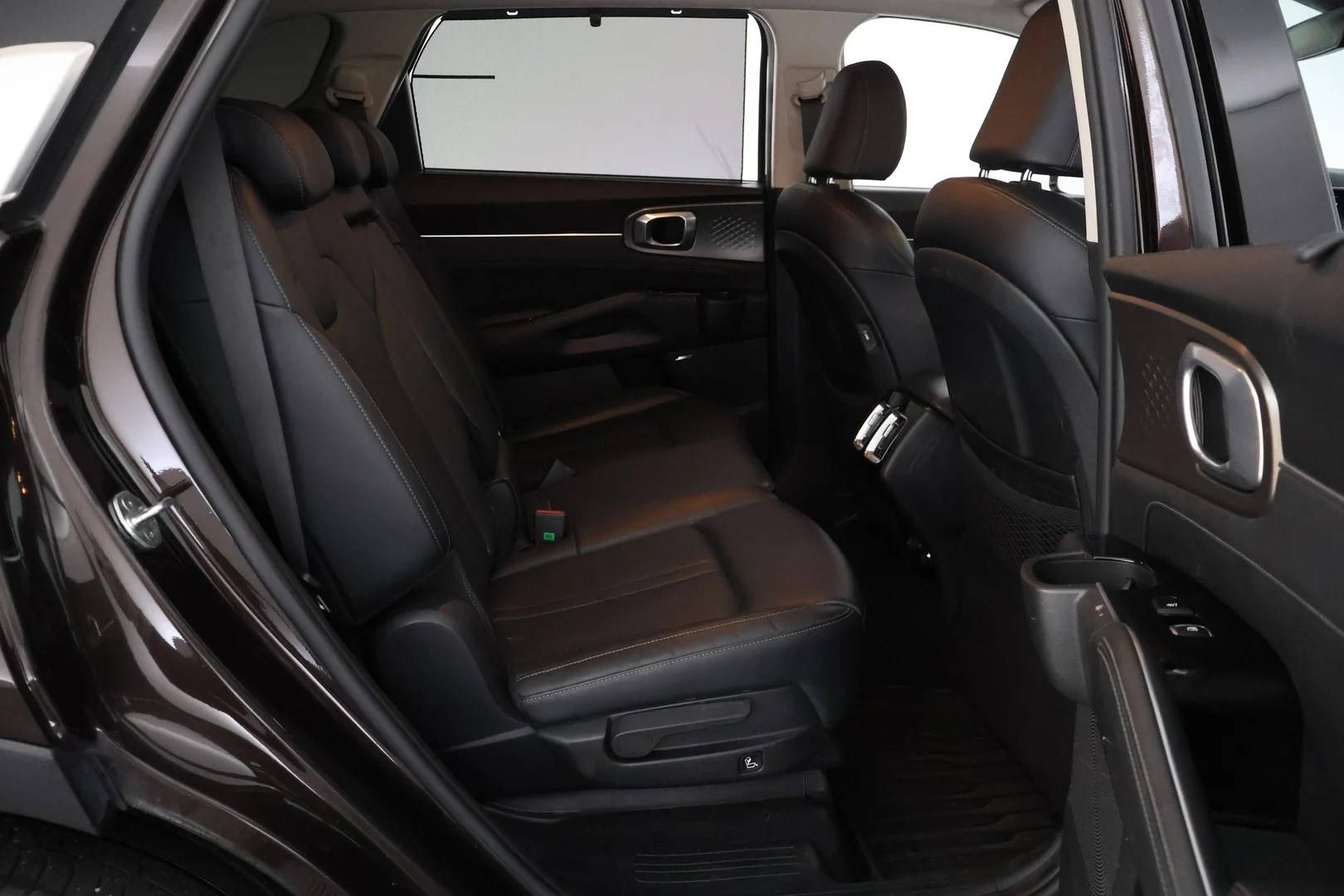 Car Image - 6dNRNYXqs52FNdLL7PRKRD