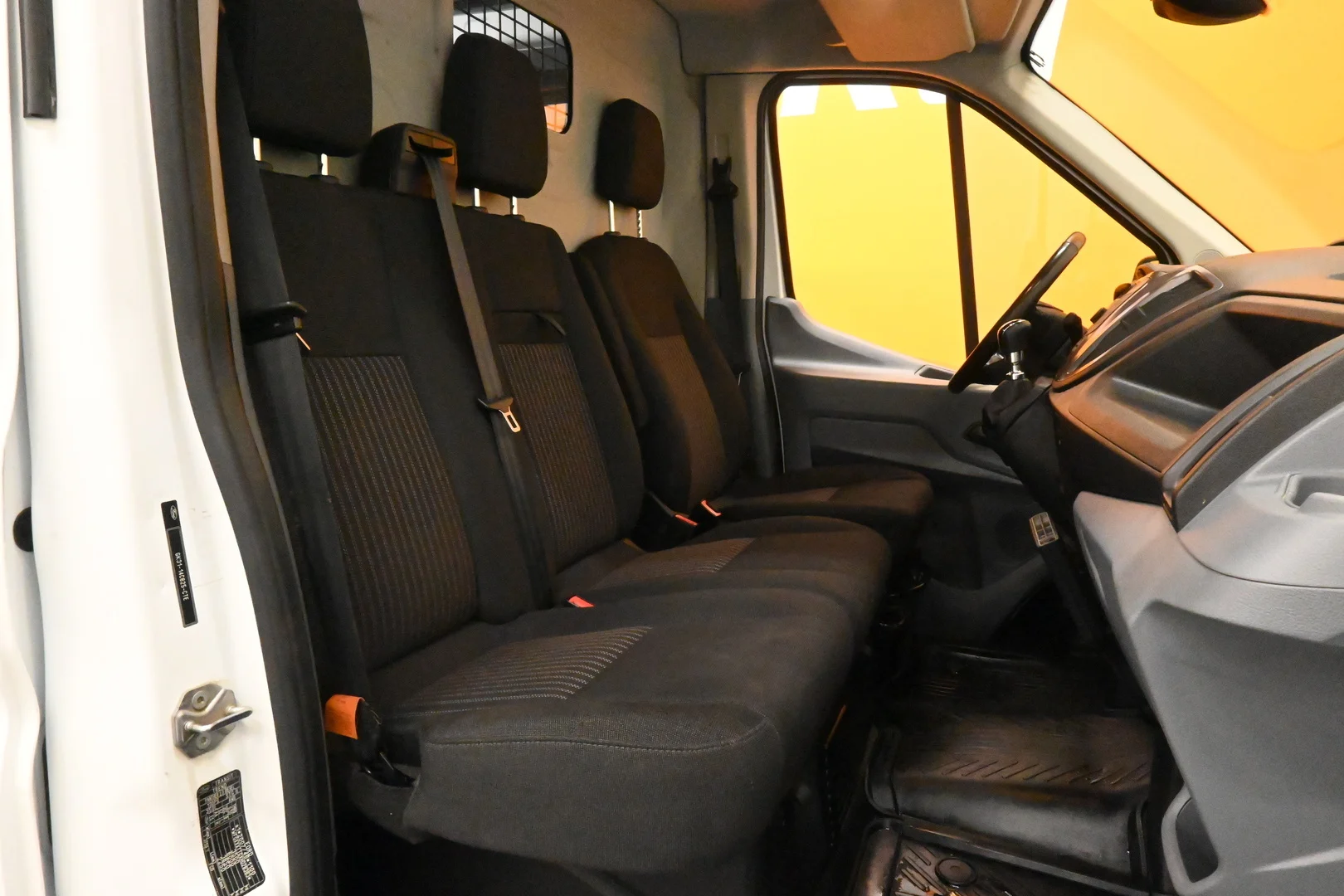 Car Image - jAMaPcOaonXNeYrfSLvYd