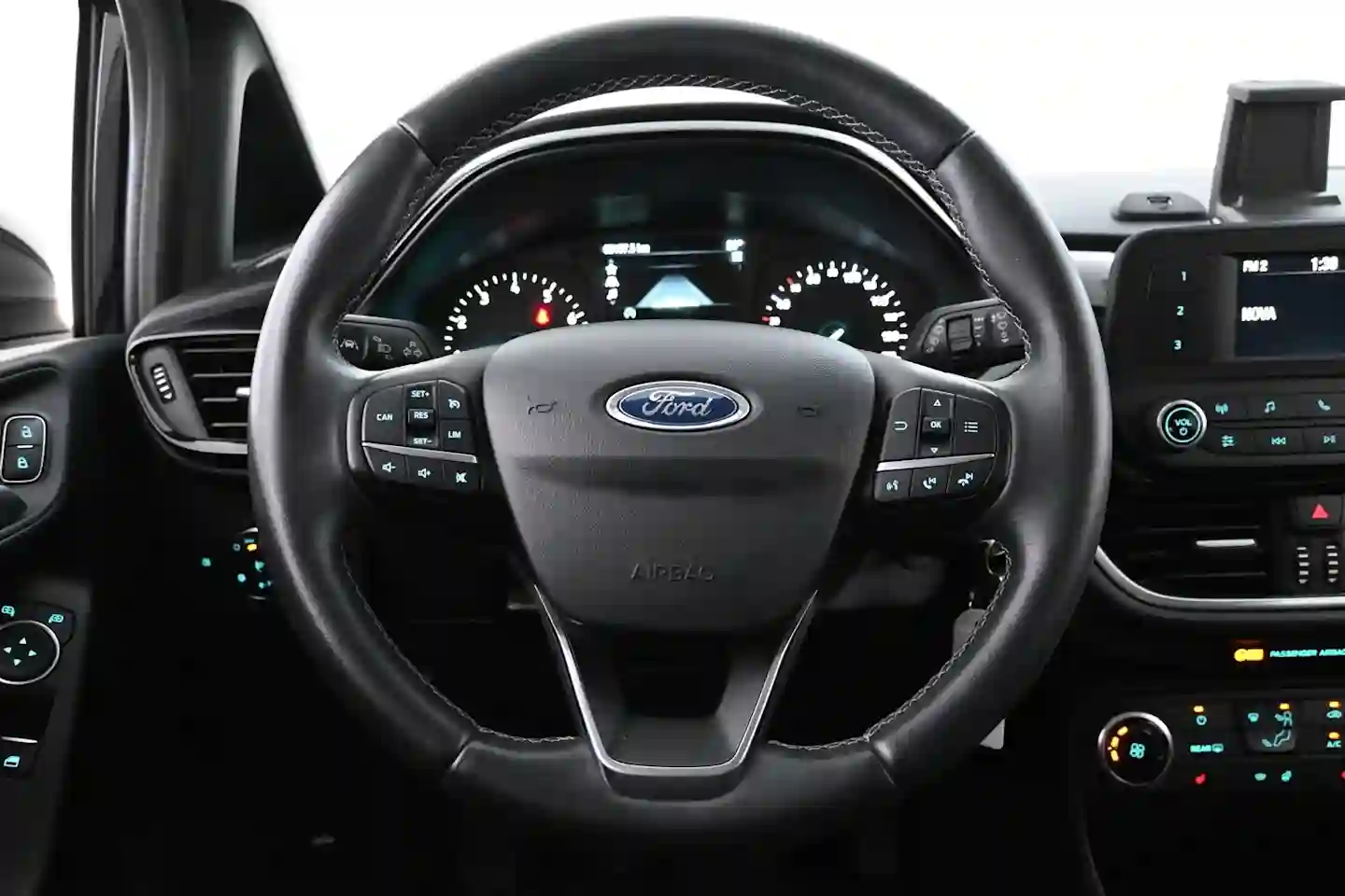 Car Image - 5tbSMKcOFN4g1aBHYGH9yA
