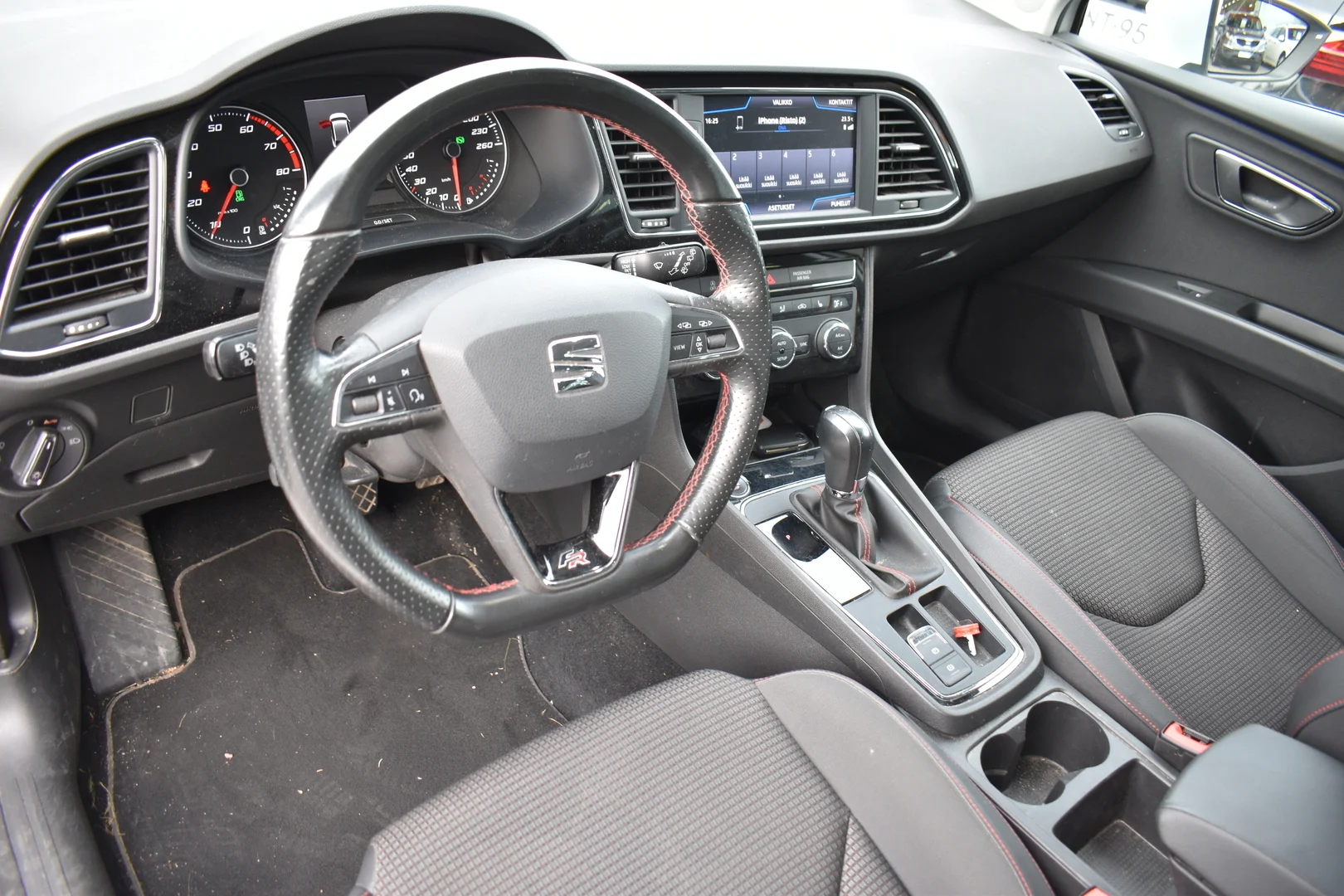 Car Image - 5ShQG9PqMTRIyASM3JAGIz