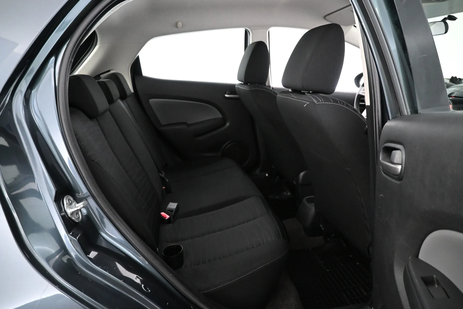 Car Image - 51KeEw8PdddbFpIEevtnoQ
