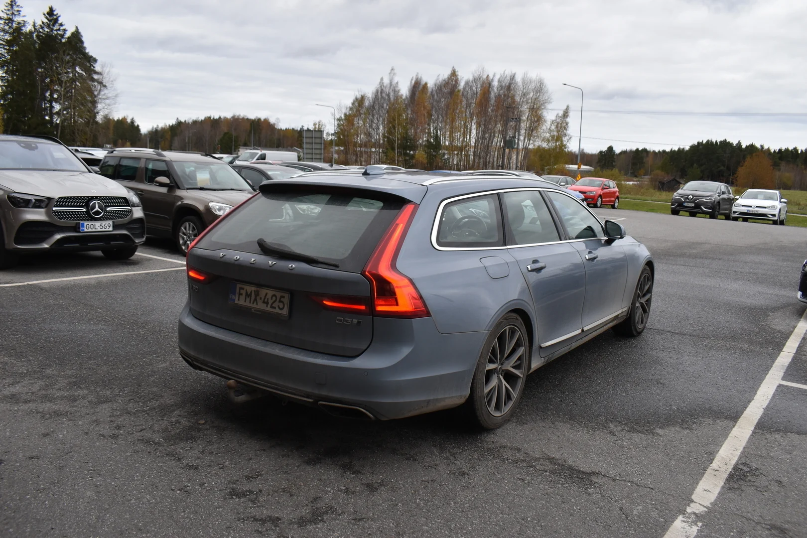 Car Image - 4YK2sHk91lChAJfS3fWMlH