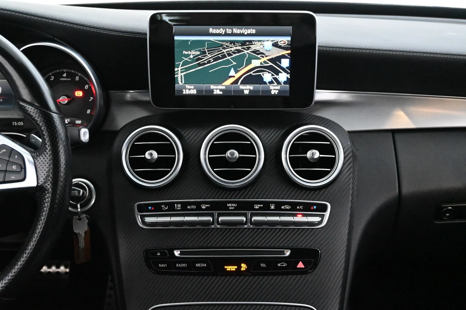 Car Image - 32pkXwHsruwF1wnhBdhBq